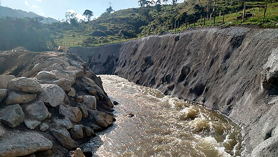 02-18-GaleriaColviva-v1