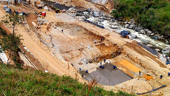 02-18-GaleriaColviva4-v1